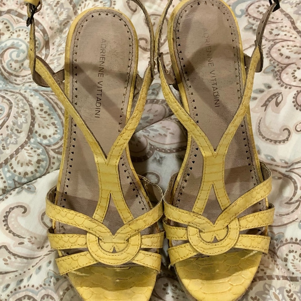 Adrienne Vittadini Yellow Sandals with Crisscross Straps